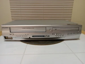 Sylvania VCR DVD Recorder Player Combo No Remote DVC840G - Picture 1 of 10