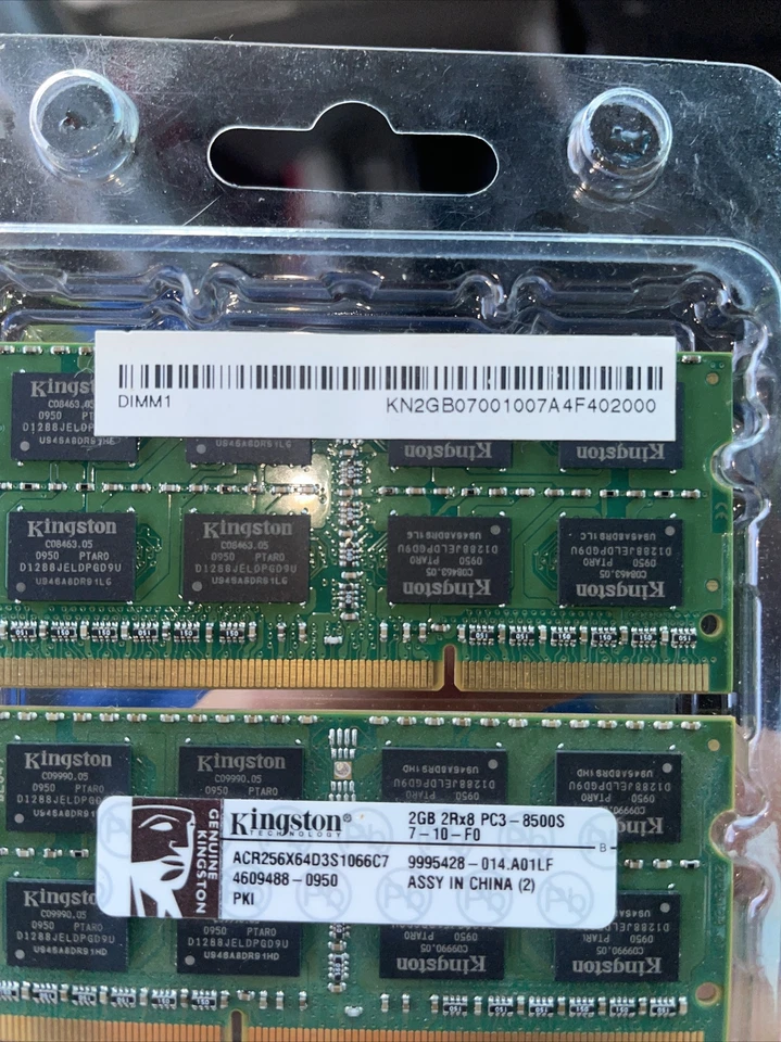 Kingston 2x 2GB 2RX8 PC3-8500S SODIMM Laptop Memory TSB1066D3S7DR8/2G - Image 1 of 1