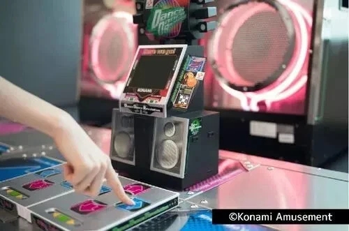 Dance Dance Revolution Classic Mini Arcade Zuiki CBP - Image 1 of 4