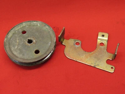 TUFF TORQ JOHN DEERE JX85 5 velocidades transmisión polea y guía # AM107567 Foto 1 de 4