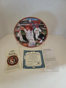 Mark McGwire: Record 70 Home Runs Collectors Plate - Bradford Exhange - Picture 1 of 2