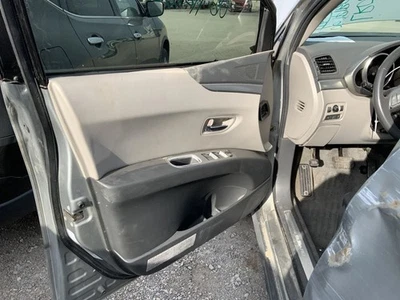 OEM TRIBECA   2006 Front Door Trim Panel 1366292 Foto 1 de 4