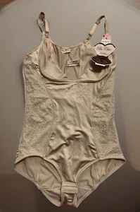 Vintage NWT Be Chic Collection Maidenform Sz L Nude Body Briefer Shape Wear - Picture 1 of 20