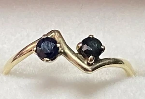 Doppel Saphir Ring 9 Karat Gold. Größe P 1/2. Gewicht 1,2 Gramm - Bild 1 von 7