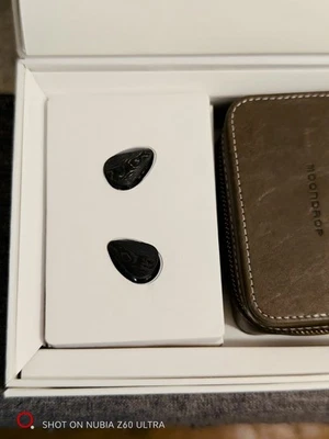 MOONDROP x Crinacle DUSK 2DD+2BA+2Planar In-ear Headphone - Image 1 of 4