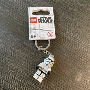 LEGO Star Wars White Black Stormtrooper Keychain 853946 New FREE SHIPPING! - Picture 1 of 5