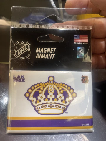 Los Angeles Kings RETRO THROWBACK Metal Magnet Circa  1982 ,  2x3 🧲 NHL Cover