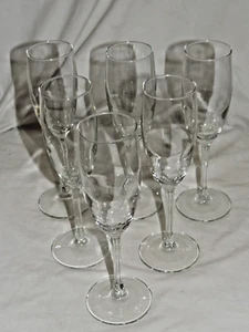 Set of 6 Plain Clear Bowl 8" Tall Fluted Wine Glasses - Bild 1 von 4