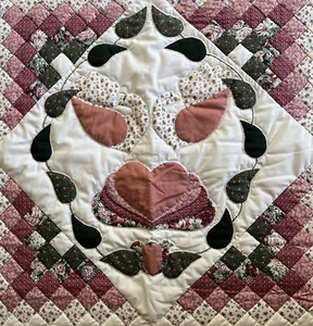 Hand Made Art Quilt / Wall Hanging Love Birds - Picture 1 of 8