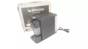 *** Nespresso Lattissima One Macchina da caffè ed espresso di De'Longhi Shadow Nero - Foto 1 di 9