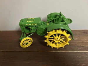 Ertl John Deere Split Wheel Spoked Wheels 1924 Steerable General Purpose Tractor - Picture 1 of 1