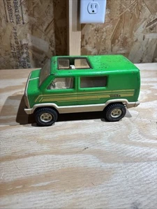 Vintage Tonka Toy 1970’s Metal Pressed Steel GREEN CAMPER VAN w/ Sunroof & Hitch - Picture 1 of 5