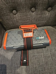 Mifold The Grab and Go Booster Child Restraint Seat - group 2-3 up to 36kg - Picture 1 of 5