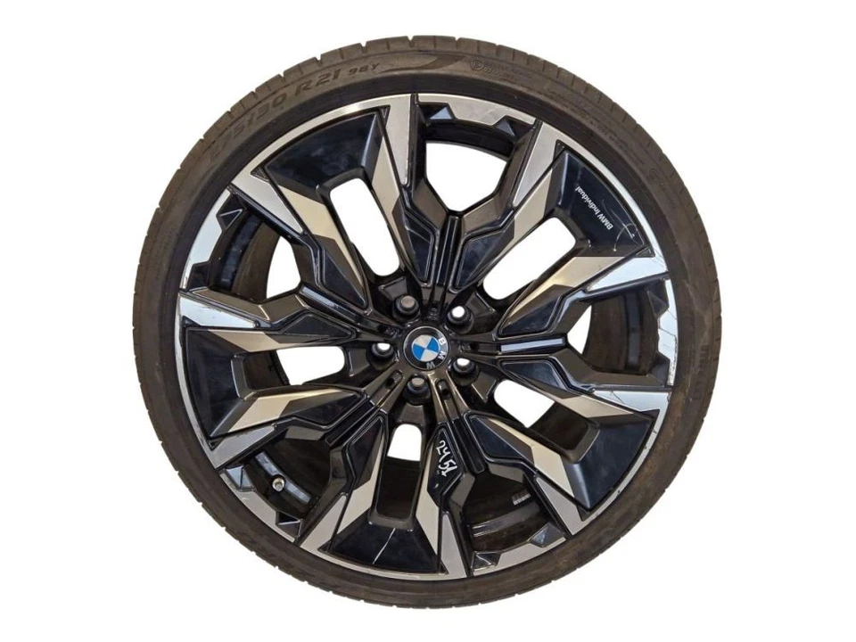 Komplettrad Sommerreifen275/30R21 98Y/10Jx21 H2 ET46 LK5x112x66,5 Pirelli - Bild 1 von 4