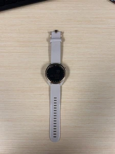 Garmin Approach S42 - Montre GPS de golf (Blanc/Or rose) - Excellent état - Photo 1 sur 3