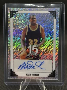 2025 Leaf NSCC 15° anniversario MAGIC JOHNSON Rainbow Shimmer Lakers #1/1 AUTO - Foto 1 di 2