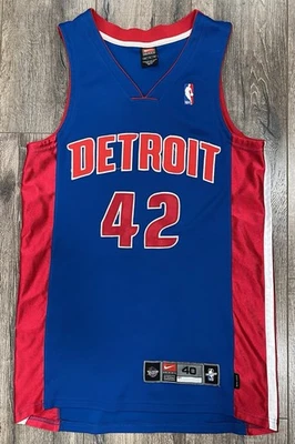 Vintage Detroit Pistons Jerry Stackhouse #42 Nike Authentic 40 Stitched Jersey - Image 1 of 4