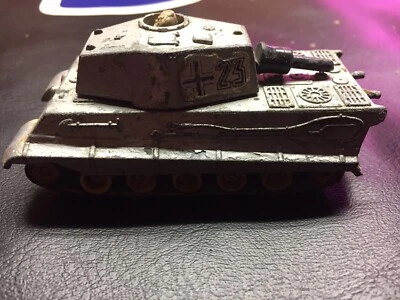 Matchbox Lesney BATTLE KINGS TANK-104 KING TIGER TANK Silver Swivel 4" Long - Image 1 of 3
