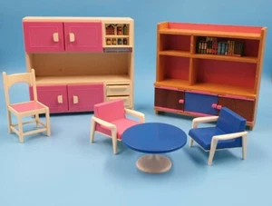 Frade bunte Puppenmöbel Puppenstube Konvolut Sessel Tisch Schrank ALT - Bild 1 von 13