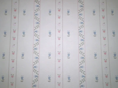 Clásico Country Pequeño Azul, Rojo y Verde Floral y Frutal Rayas Por C&A KB2251 Foto 1 de 4