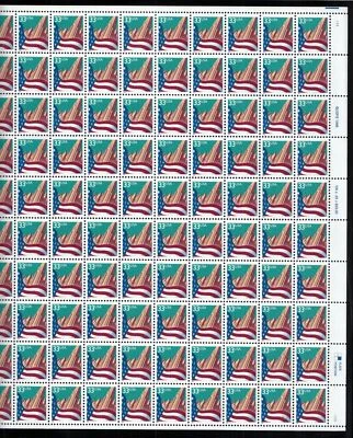 1999 issue Flag and City Sc 3277 MNH sheet of 100, water activated gum - Image 1 of 2