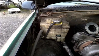 Coolant Reservoir Fits 92-02 CHEVROLET 3500 PICKUP 26984184 Foto 1 de 4
