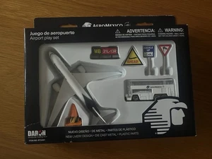AEROMEXICO AIRPORT PLAYSET & Model Aircraft ORIGINAL Great Gift &  Toy - Foto 1 di 3