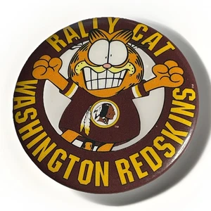 Garfield 1990 Button Up NFL Washington Redskins Football 1-3/4” Pin Rally Cat - Picture 1 of 3