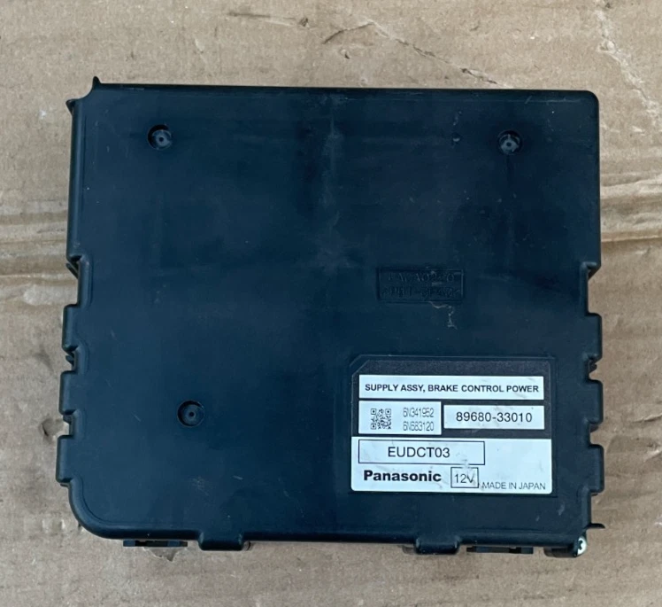 Módulo de control de freno eléctrico Toyota Prius 2004-2009 OEM 89680-33010 Foto 1 de 4
