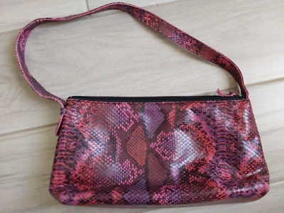 BCBG Maxazria мульти розовый итальянский кожаный змеиной кожи Дамская сумка.      Размер 6x11 - Изображение 1 из 4