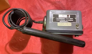 JOHNSON CONTROLS A72AE-10C Temperature Controller - Picture 1 of 3