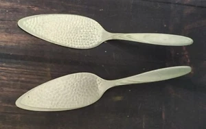 2x alter DDR Kult Tortenheber aus Aluminium - ALEKTO - Bild 1 von 3