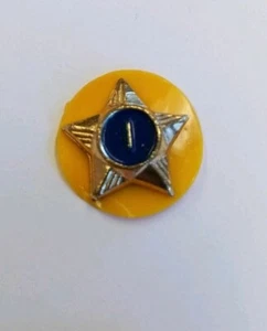 VINTAGE BSA 1 YEAR SERVICE PIN YELLOW BACK - Picture 1 of 2
