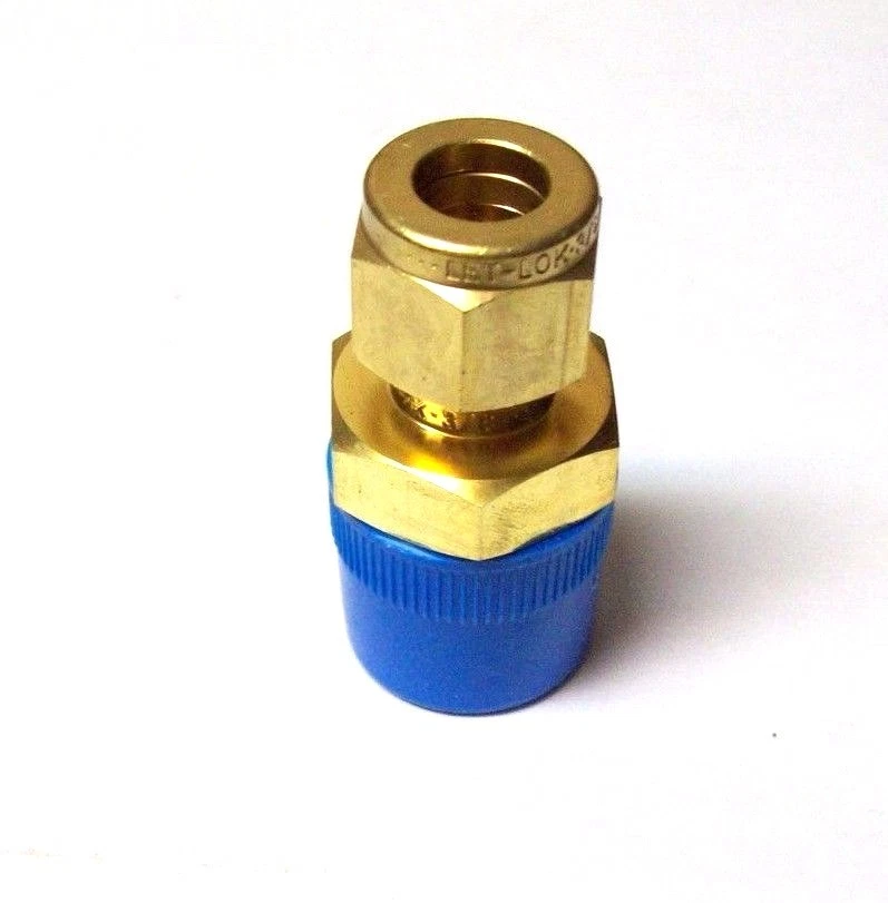 Letlok 3/8" Tube OD x 1/2 Male NPT Male Connector Brass Compression <6MC8-B - Image 1 of 1