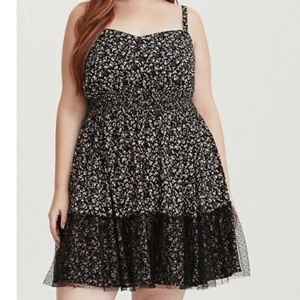 Torrid Floral Mesh Challis Kleid 1X Neu mit Etikett - Bild 1 von 9