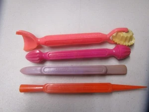 Herramientas de arte de masa de colección Fantail rodillo margarita estampador grabador Pic'N Punch - Imagen 1 de 2