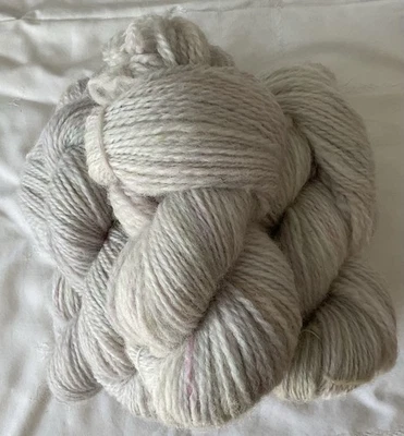 handgesponnene Wolle Milchschaf rohweiß/pastelltöne ca 650 g - Bild 1 von 3