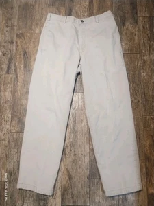 LL Bean Pants Mens 33x30 Flannel Lined Beige Chino Warm Heavyweight Outdoors  - Picture 1 of 3