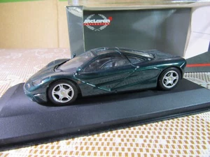 699Y MINICHAMPS 530 133430 Mclaren F1 Roadcar 1998 Green Metallic 1:43 +Box - Picture 1 of 13