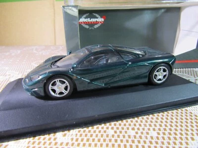 699Y MINICHAMPS 530 133430 Mclaren F1 Roadcar 1998 Verde Metallizzato 1:43 + Box - Immagine 1 di 4