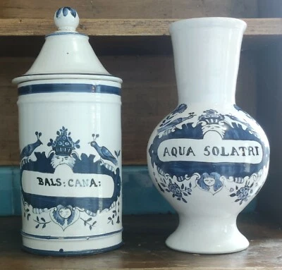 Ancien ensemble Pots Pharmacie/pots apothicaire old apothecary jars - Photo 1/4