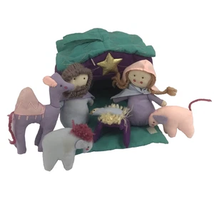 Handmade Fabric Cloth Nativity Set Mary Joseph Baby Jesus Animals Stable FLAWS - Picture 1 of 24
