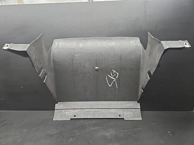 Нижняя защита переднего брызговика кузова двигателя 06–10 Saturn Sky Pontiac / Solstice - Изображение 1 из 4