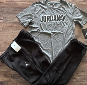 NWT Nike Air Jordan Boy YXL Black/Gray/White Big Logo Sweat Pants Set XL - Picture 1 of 4