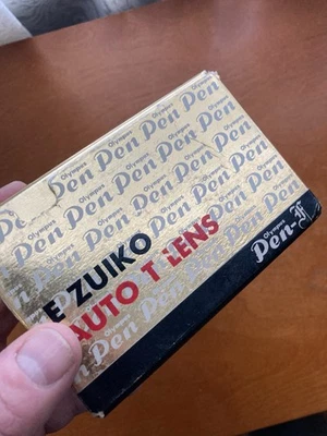 Estuche OEM Olympus Pen F para lente de medio marco 100 mm f3.5 Auto-T ¡Con caja original! Foto 1 de 4