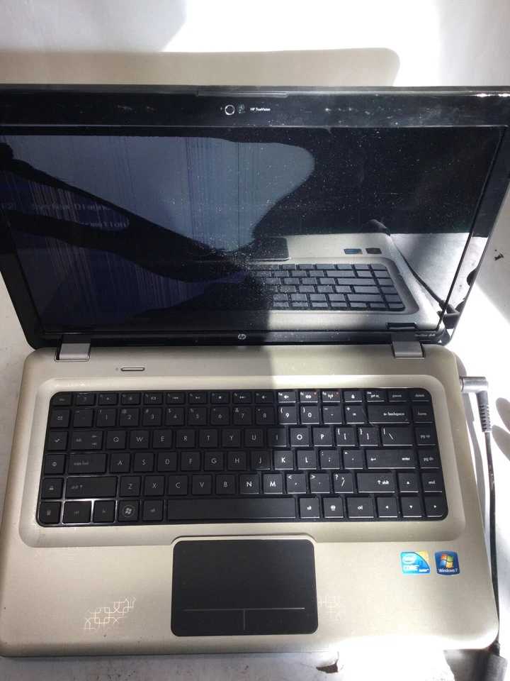 HP PAVILION DV6 - FOR PARTS - INTEL CORE I3 - 4GB RAM - READ DESCRIPTION - BB!!! - Image 1 of 4