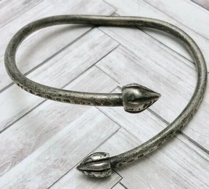 Brazalete vintage de plata grabado hecho a mano - Imagen 1 de 7