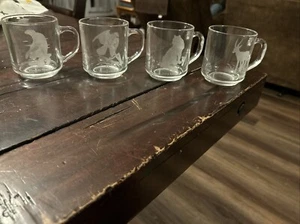 Set Of 4 Arcoroc France Etched Animal Clear Glass Coffee Cups 10oz - Picture 1 of 8