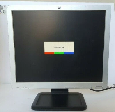 HP Compaq LE1711 Monitor w/ VGA Cable & Power Cable - Image 1 of 4