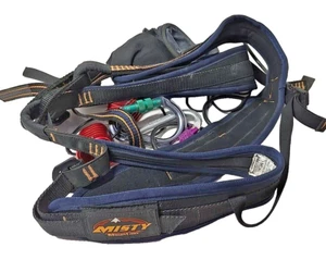 Misty Mtn Threadworks Klettergurt Cirque Medium mit Zubehör gebraucht - Bild 1 von 6